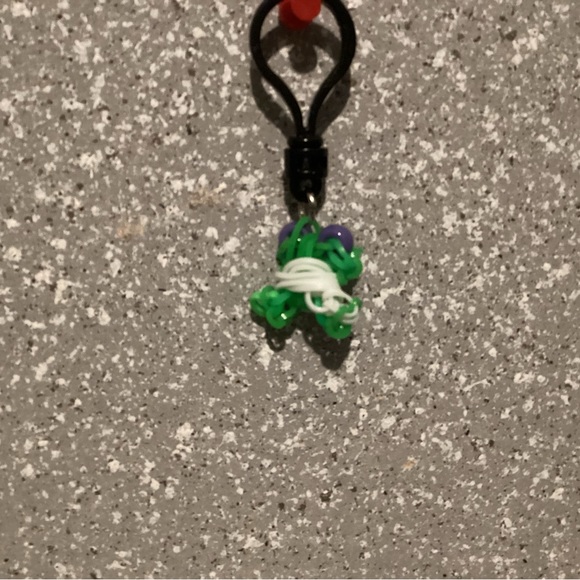 Frog keychain - Picture 1 of 2